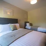 Riverside - Luxury 2 Apartamento Dingle