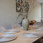 Riverside - Luxury 2 Apartamento