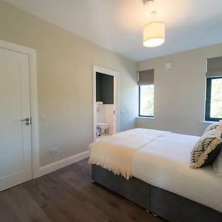 Riverside - Luxury 2 Апартаменты *