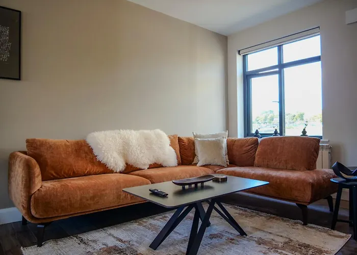 Daire Riverside - Luxury 2 *